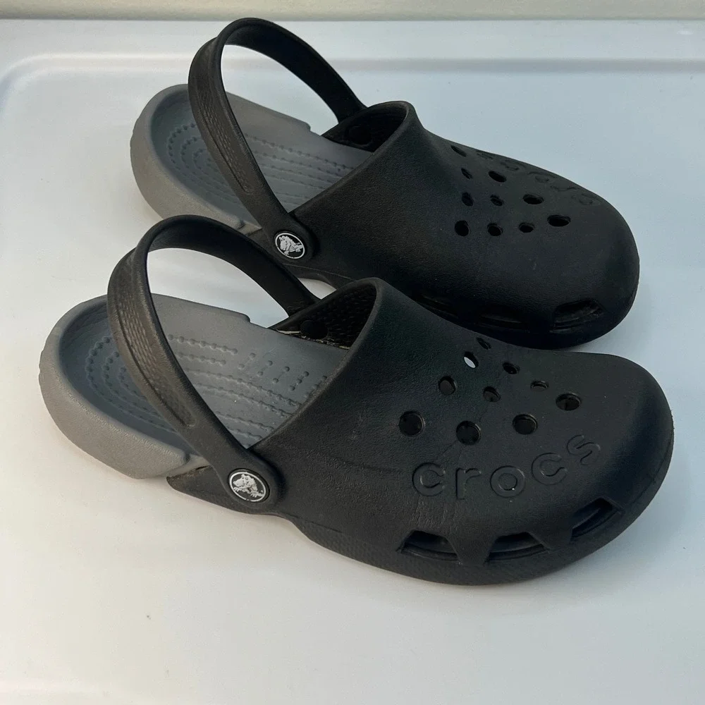 Crocs Kids Duet Sport Clogs Black Grey Dual Density  size junior3